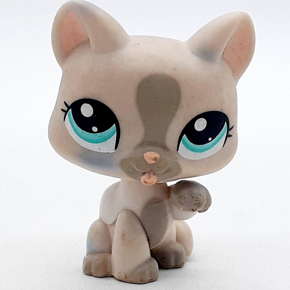 Littlest Pet Shop Beige Cat Kitten Figure Blue Eyes 2008 Hasbro LPS Toy C031G